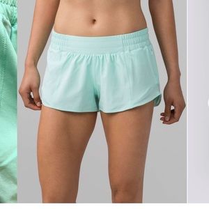 Lululemon Hotty Hot Short II